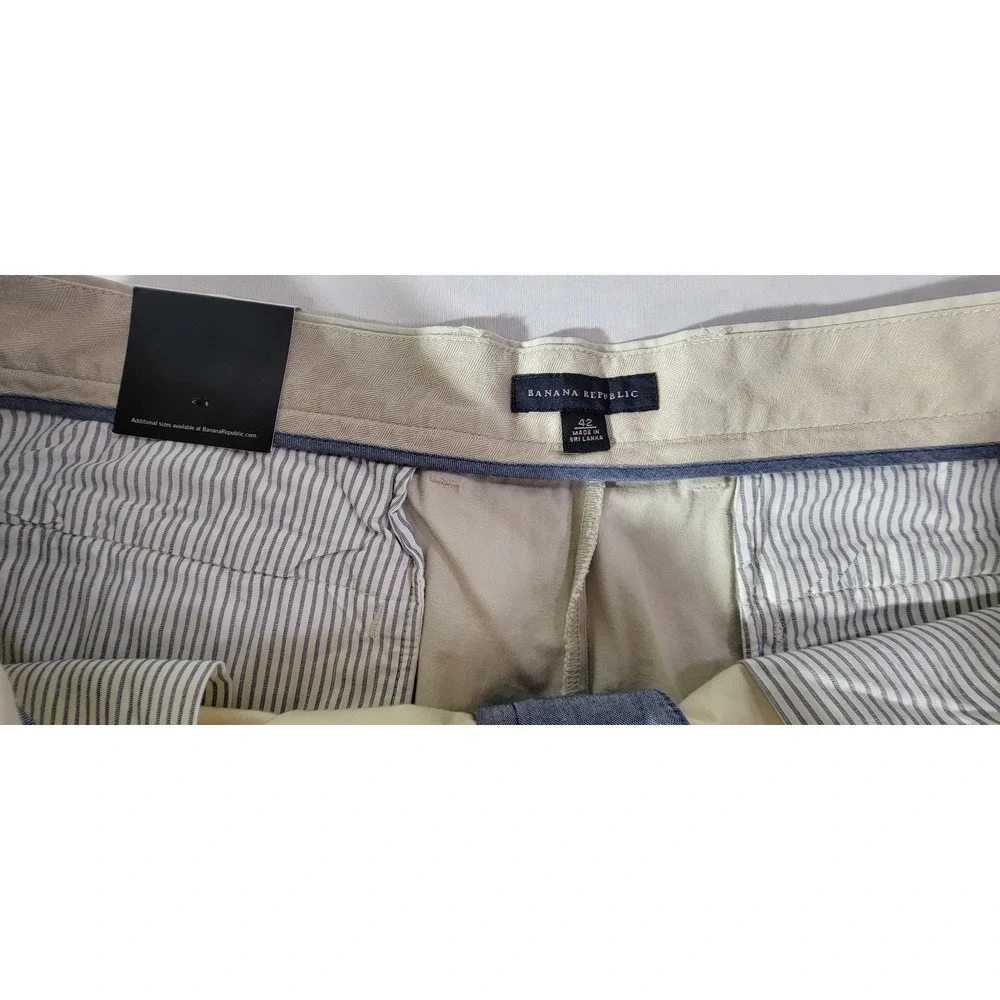 Banana‎ Republic Aiden Slim Fit Chino Shorts Mens 42 Khaki Beige 100% Cotton NWT